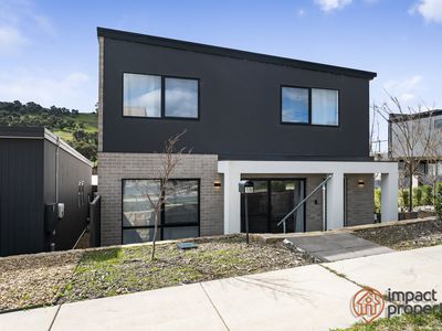 18 Redpath Terrace, Whitlam