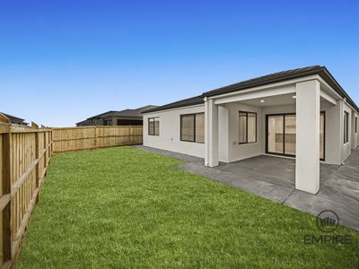 4 Fiorin Street, Clyde North