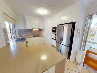 5 / 39-41 Sunbrite Avenue, Mermaid Beach