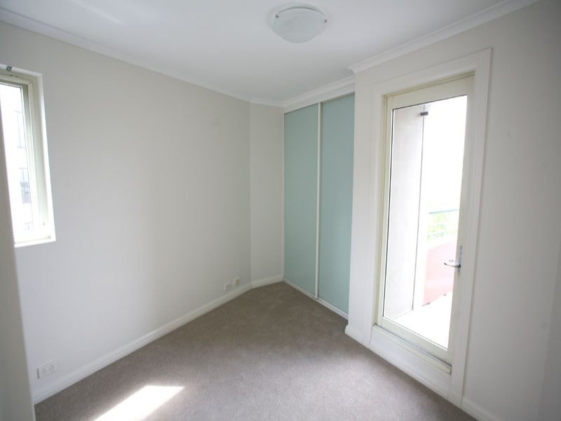 1016 / 161 New South Head Road, Edgecliff