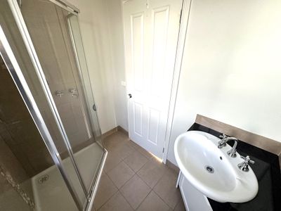 5 / 3 Merric Lane, Carnegie