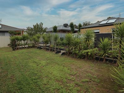 25 Barnett Drive, Kangaroo Flat