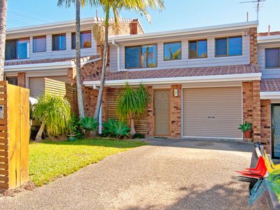 2 / 2 Delanty Court, Edens Landing