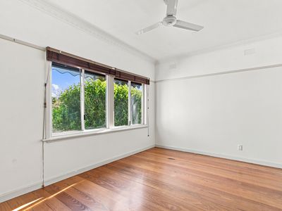 18 Buckley Street, Sale