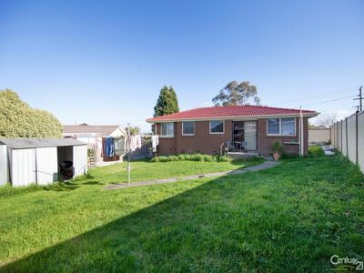 9 Prospect Hill Crescent, Dandenong North