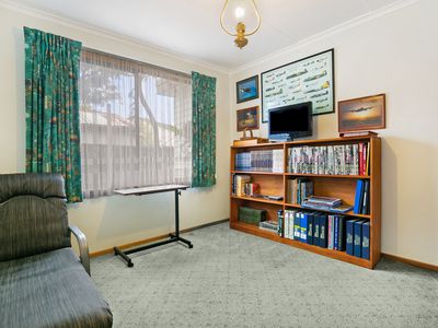 18 Nodding Avenue, Frankston North