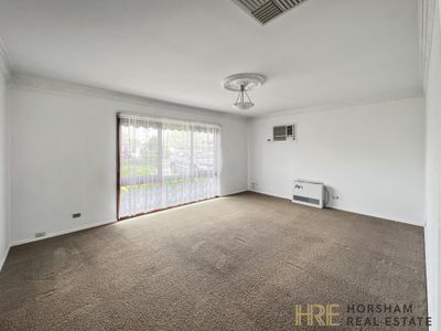 12 Bradshaw Street, Horsham
