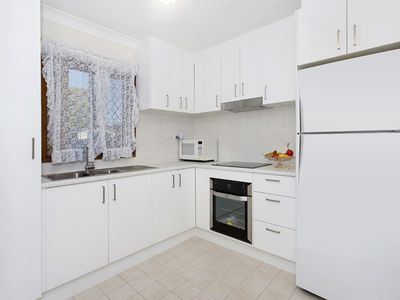 52 Devonshire Crescent, Oak Flats