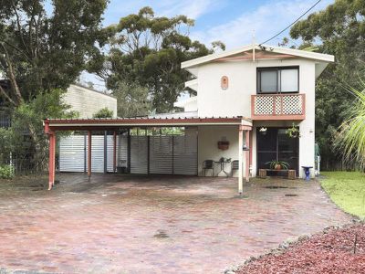 1 / 16 Margaret Street, Hawks Nest