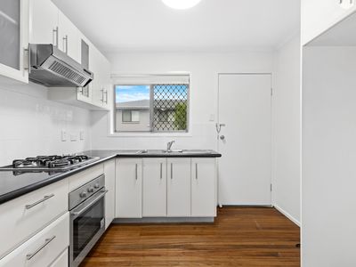 2/14 Biran Street, Coorparoo