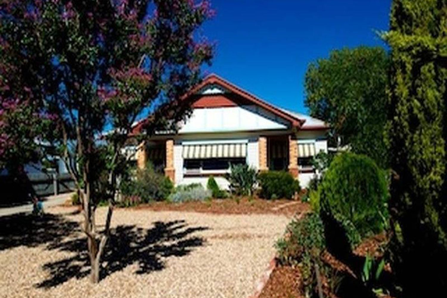 23 Wilmoth Avenue, Horsham