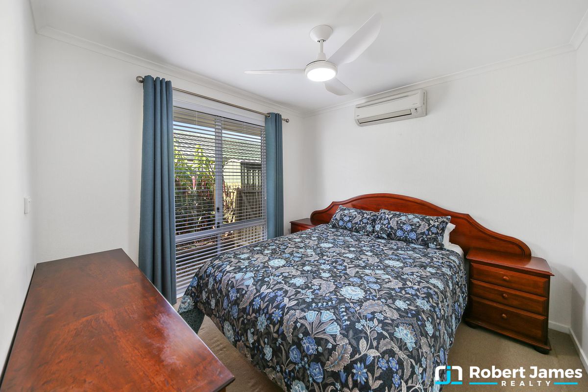 6 Hoylake Court, Tewantin