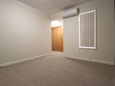 7 Peter Way, South Hedland