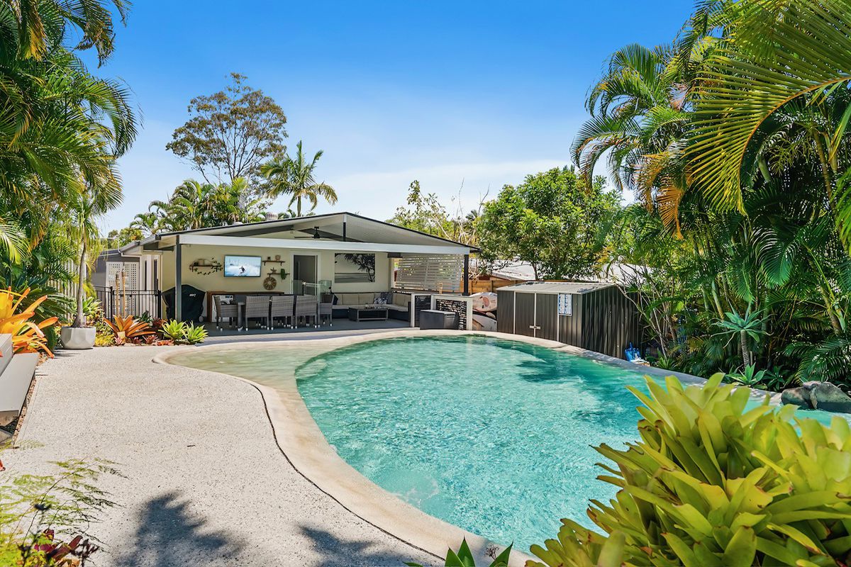 13 McNab Ave, Tewantin