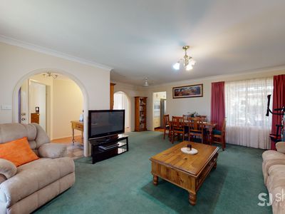 56 Websdale Drive, Dubbo