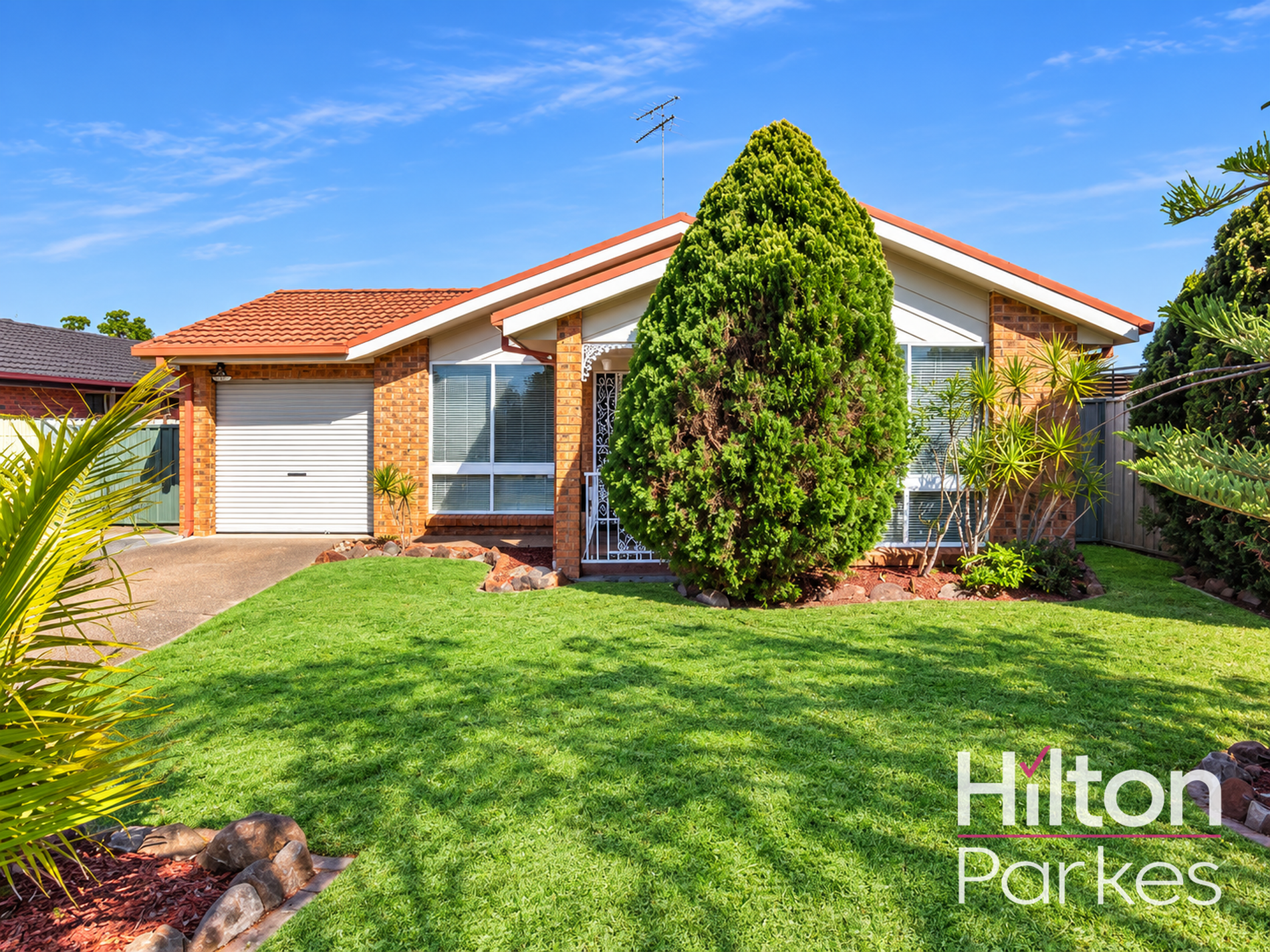 52 Monica Avenue, Hassall Grove