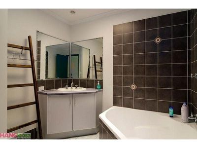 1 Cypress Close, Tewantin