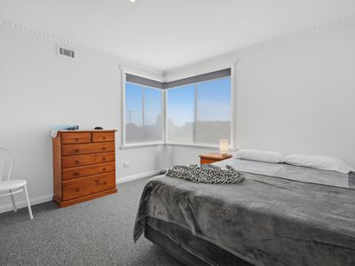 17 Parish Crescent, George Town