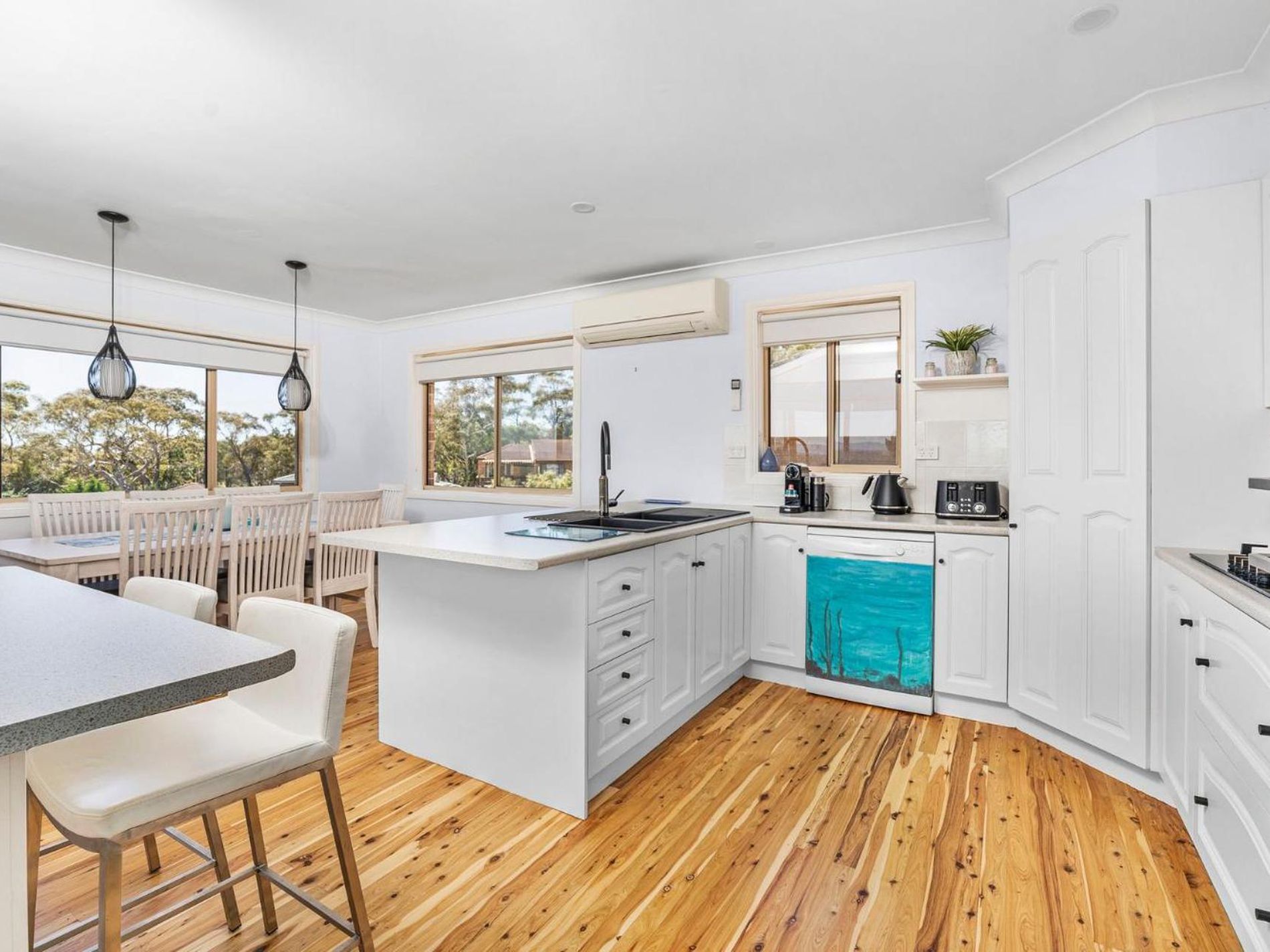 2 Irwin Place , Vincentia