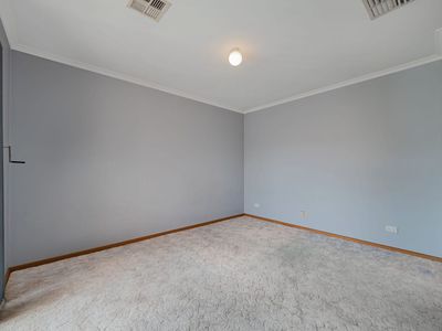 31 Newlyn Drive, Craigieburn