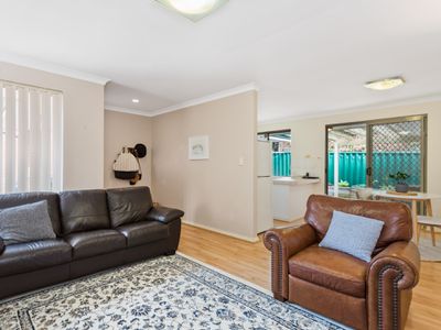 2/50 Ramsdale Street, Doubleview