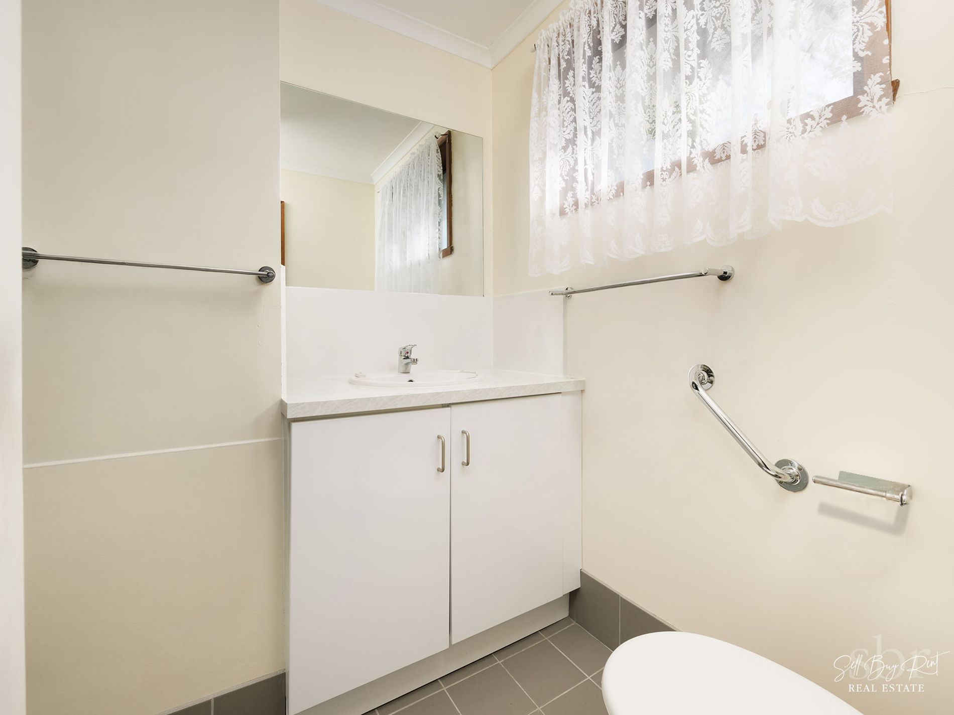1-3 / 473 AINSLIE AVENUE, Lavington