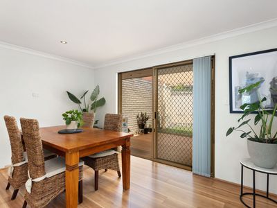 2 / 73 Weaponess Road, Scarborough