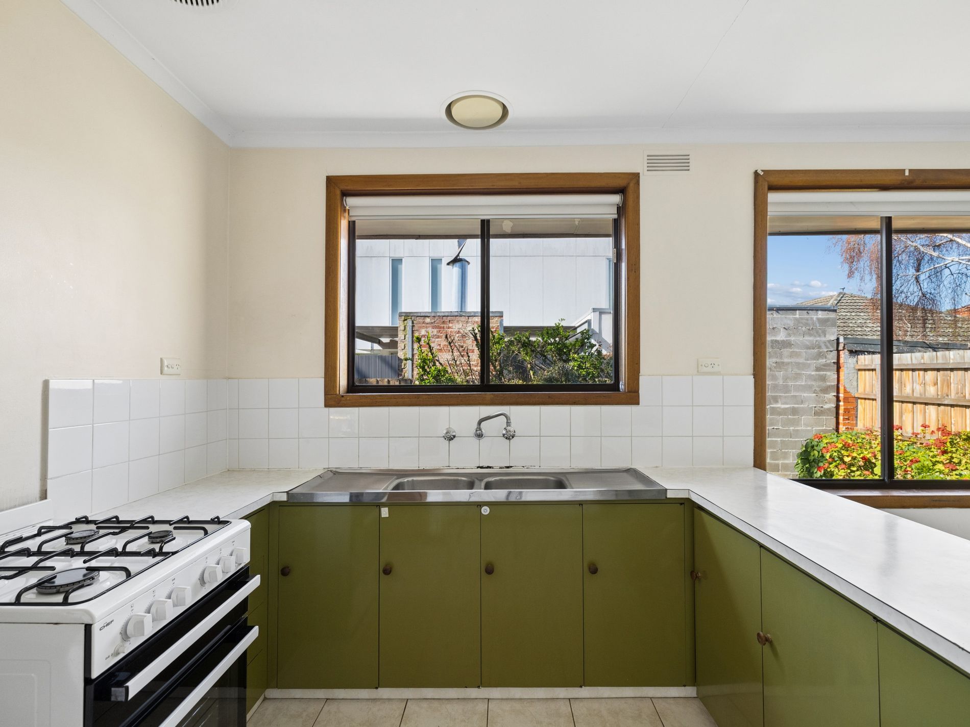 14 Latrobe Street, Newport