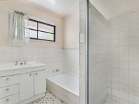 21 Twilight Street, Kenmore