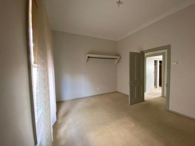 19 Bond Street, Newtown