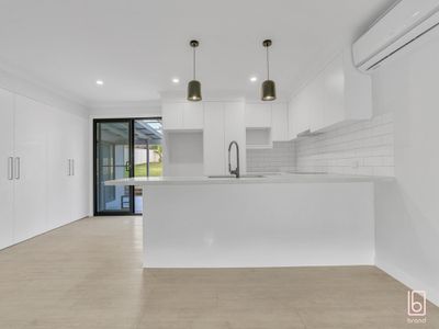 61 Hughes Avenue, Kanwal