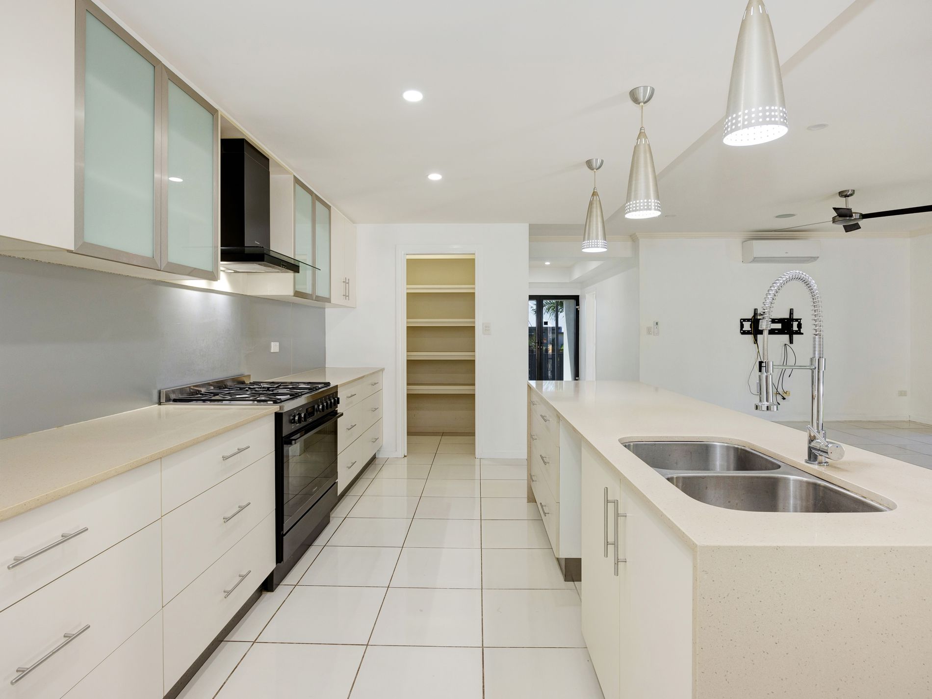 87 Shutehaven Circuit, Bushland Beach