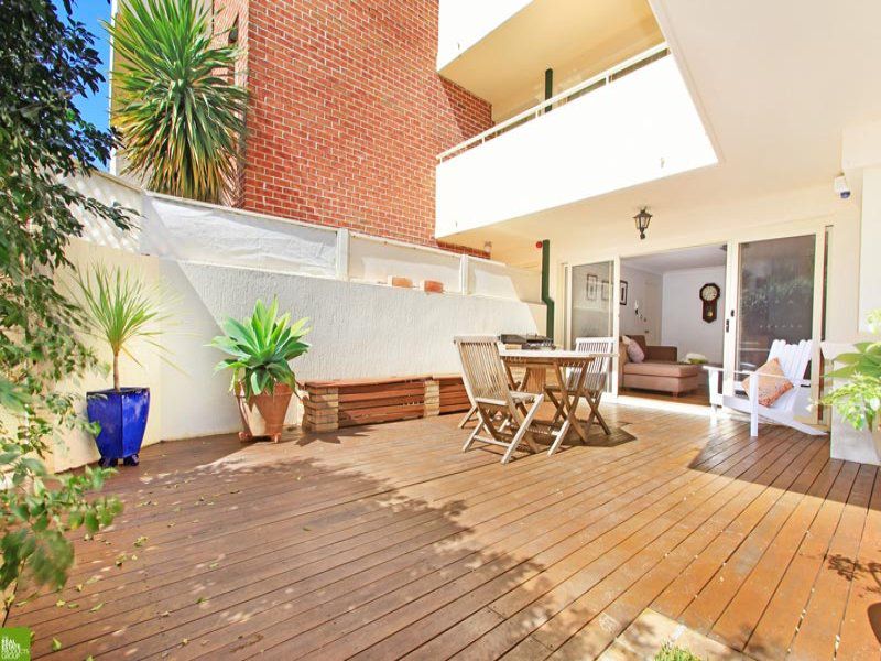 2 / 66 Kembla Street, Wollongong