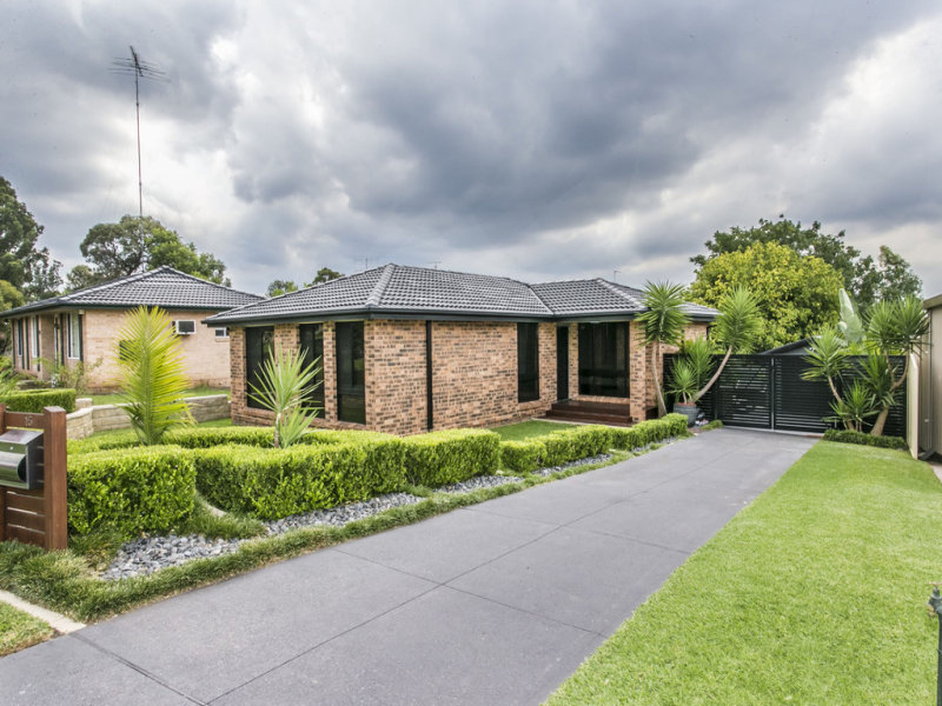 15 Cornelius Place, REGENTVILLE