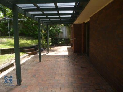 5 Quantock Court, Rochedale South