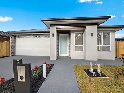 9 Henna Avenue, Greenvale