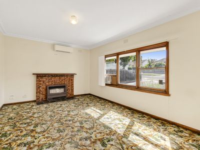 23 Cambra Road, Belmont