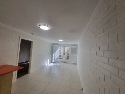 1 / 418 Beaufort Street, Highgate