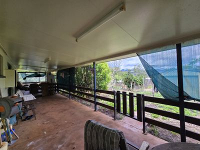 15 Twelfth Avenue, Atherton