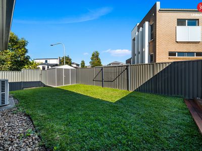 48 Oaklands Circuit, Gregory Hills
