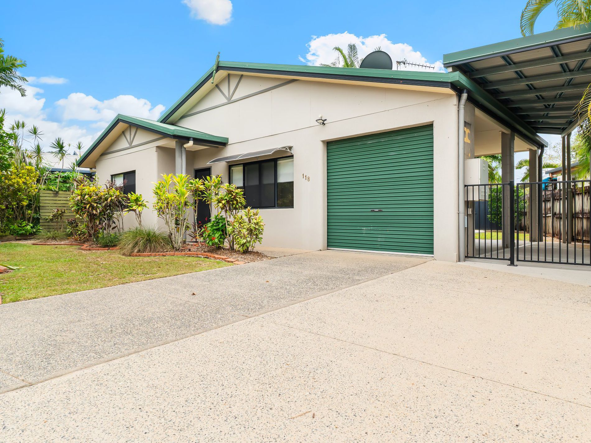 118 / 2-6 Lake Placid Road, Caravonica