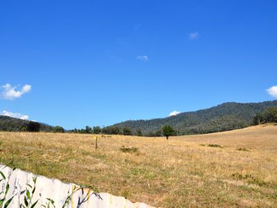 119 Kiewa Valley Highway , Tawonga South