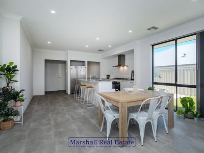 9 Lipson Way, Eglinton