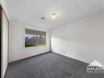 82 Brindalee Way, Hillside