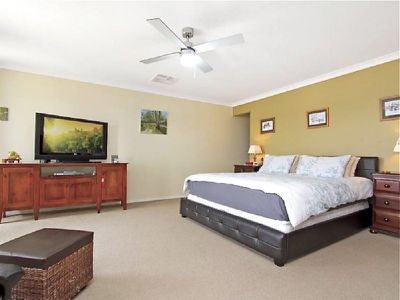 17 Bronze Drive, Kangaroo Flat