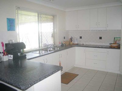 49 Kensington Drive, Flinders View
