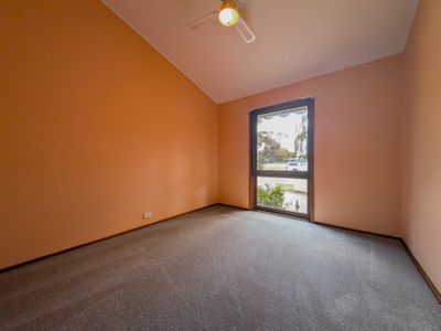 3A Pyramid Crescent, Kerang