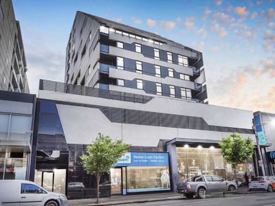 703 / 240 BARKLY STREET, Footscray