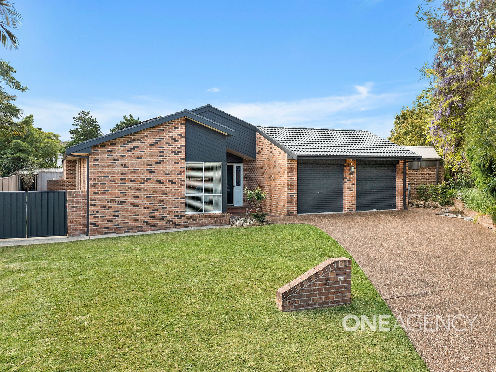 6 Arnheim Place, North Nowra