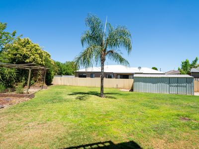 380 HEDLEY CRESCENT, Lavington